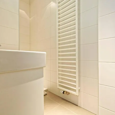 The White Design Apartements *